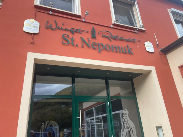 Weingut & Restaurant St. Nepomuk 